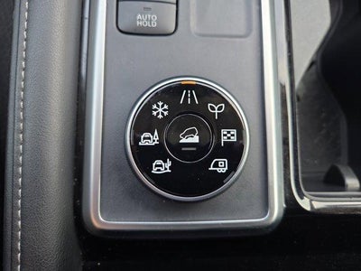 2024 Nissan Pathfinder SV 4WD
