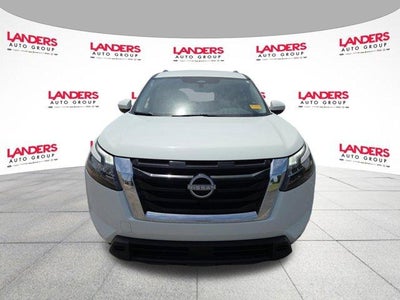 2024 Nissan Pathfinder SV 4WD