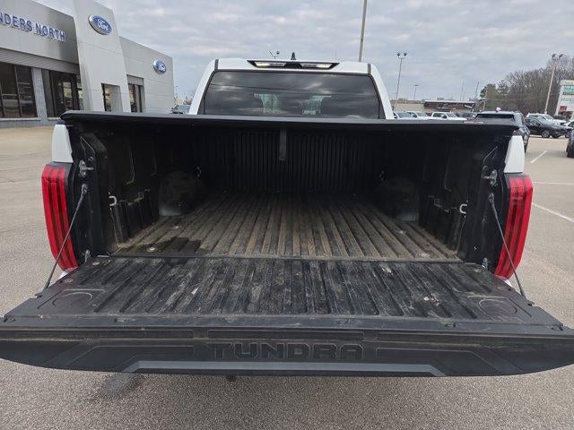 2022 Toyota Tundra 2WD 2WD SR5 CrewMax 5.5' Bed (SE)