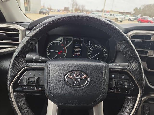 2022 Toyota Tundra 2WD 2WD SR5 CrewMax 5.5' Bed (SE)