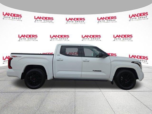 2022 Toyota Tundra 2WD 2WD SR5 CrewMax 5.5' Bed (SE)