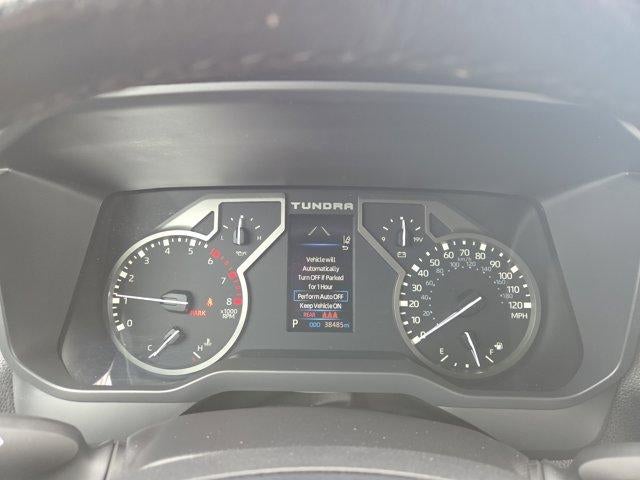 2022 Toyota Tundra 2WD 2WD SR5 CrewMax 5.5' Bed (SE)