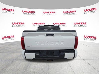 2022 Toyota Tundra 2WD 2WD SR5 CrewMax 5.5' Bed (SE)