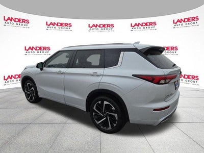 2024 Mitsubishi Outlander SEL FWD