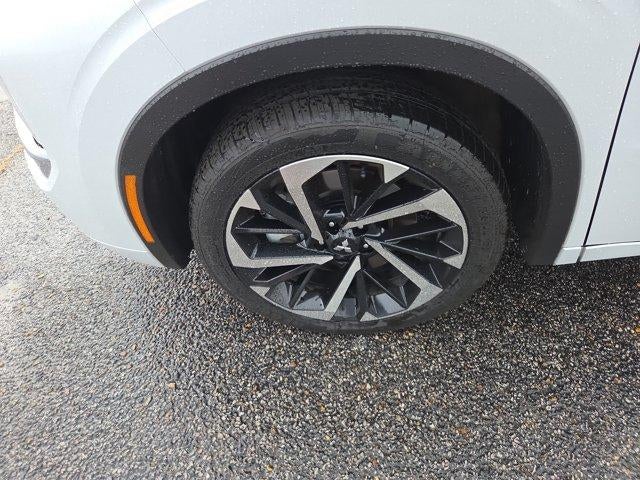 2024 Mitsubishi Outlander SEL FWD