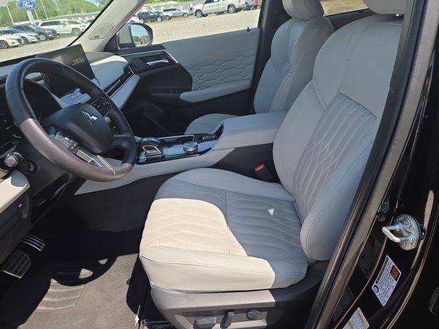 2025 Mitsubishi Outlander SEL FWD