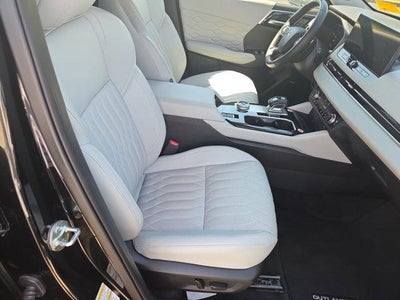 2025 Mitsubishi Outlander SEL FWD