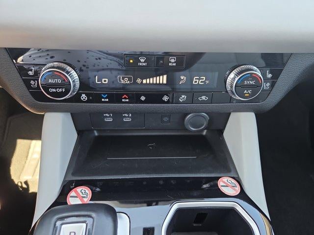 2025 Mitsubishi Outlander SEL FWD