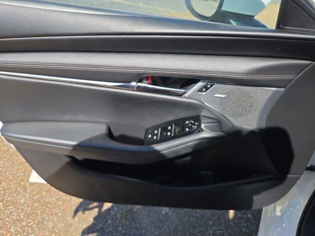2022 Mazda Mazda3 Hatchback Premium Auto FWD