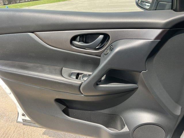 2022 Nissan Rogue Sport FWD S